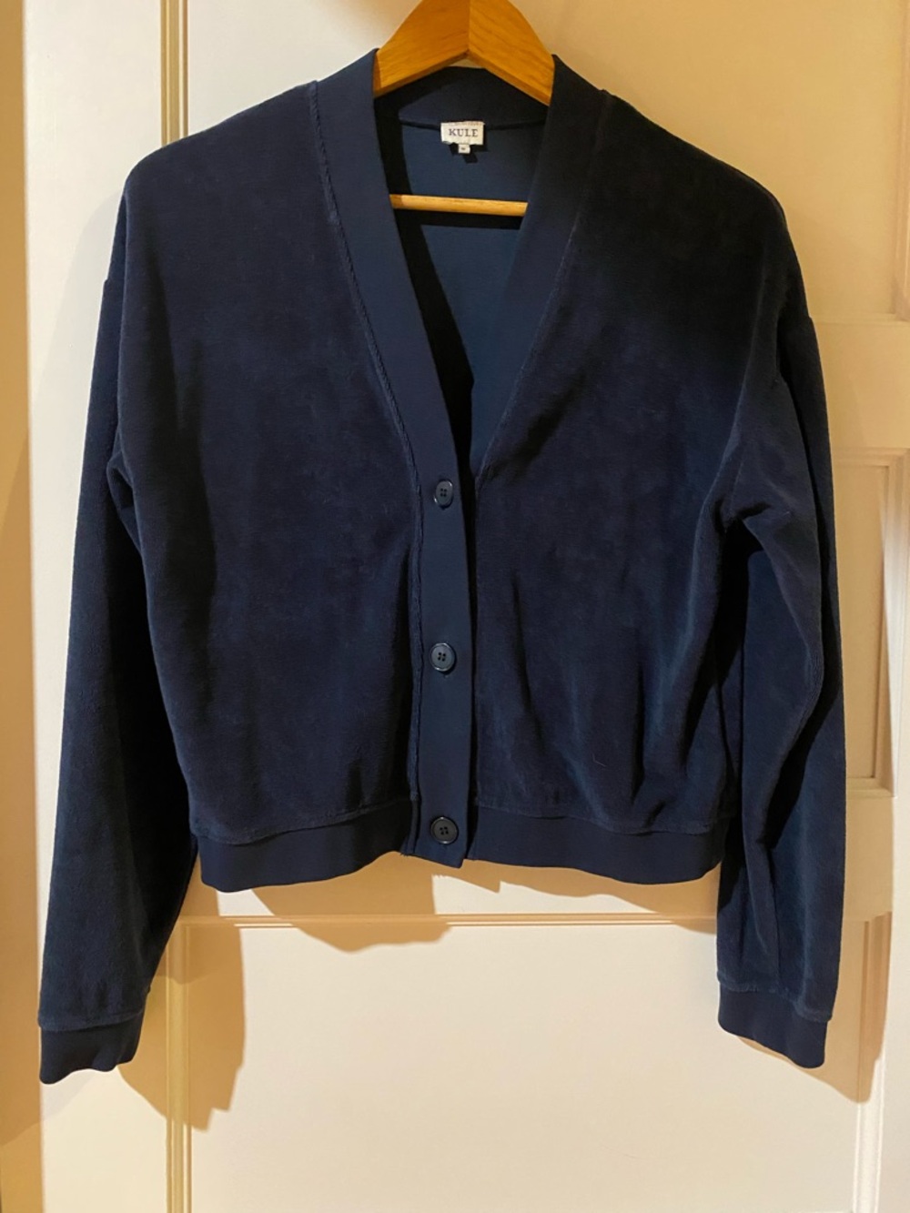 Kule Women’s Medium Terry Cloth V-Neck Cardigan Navy relaxed fit